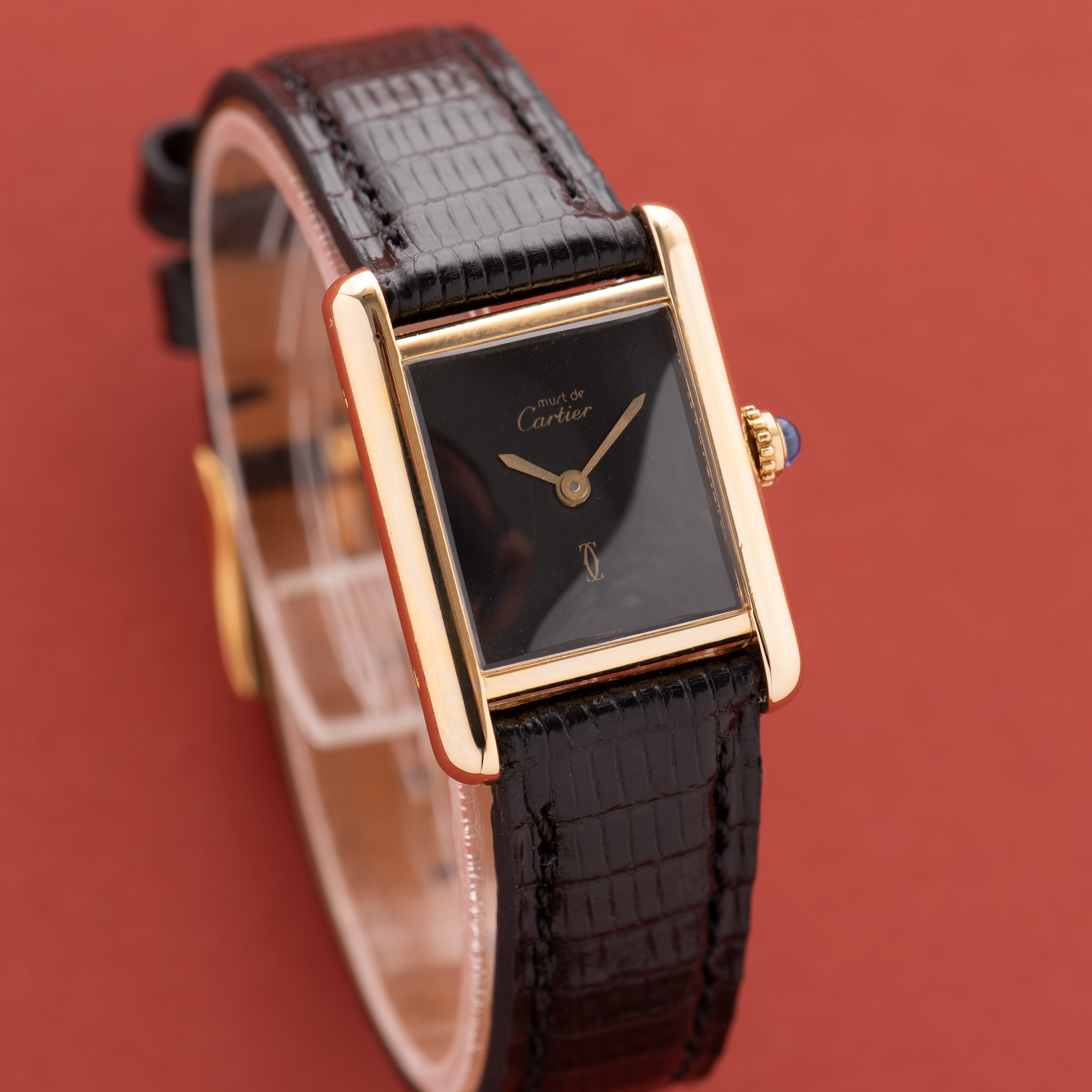 Vue de Cartier Must de Tank de Must Vermeil PM Onyx Black Spider Dial
