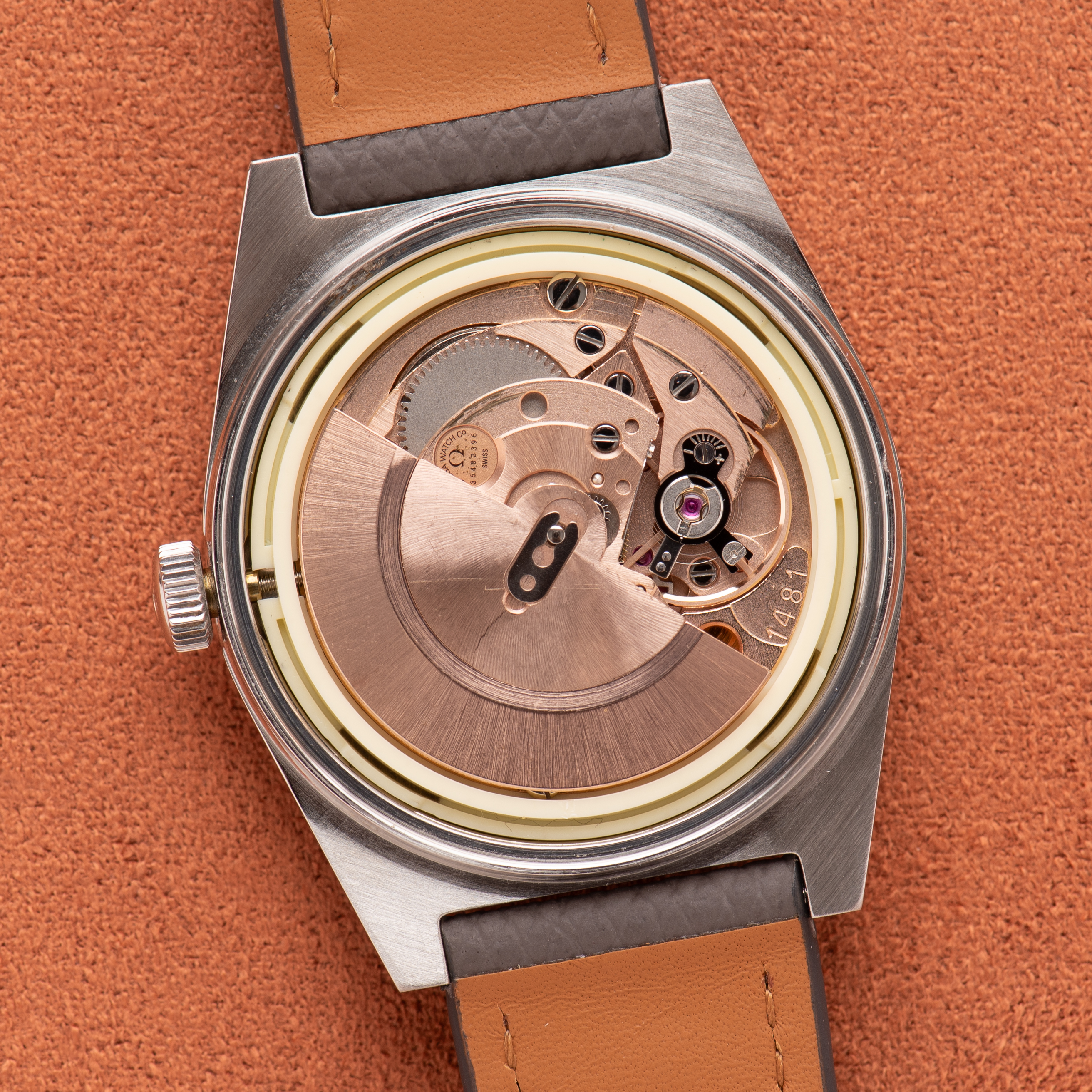 View of Omega Genève Automatic Date Silver Dial cal 1481 from 1973 Réf 166.0118