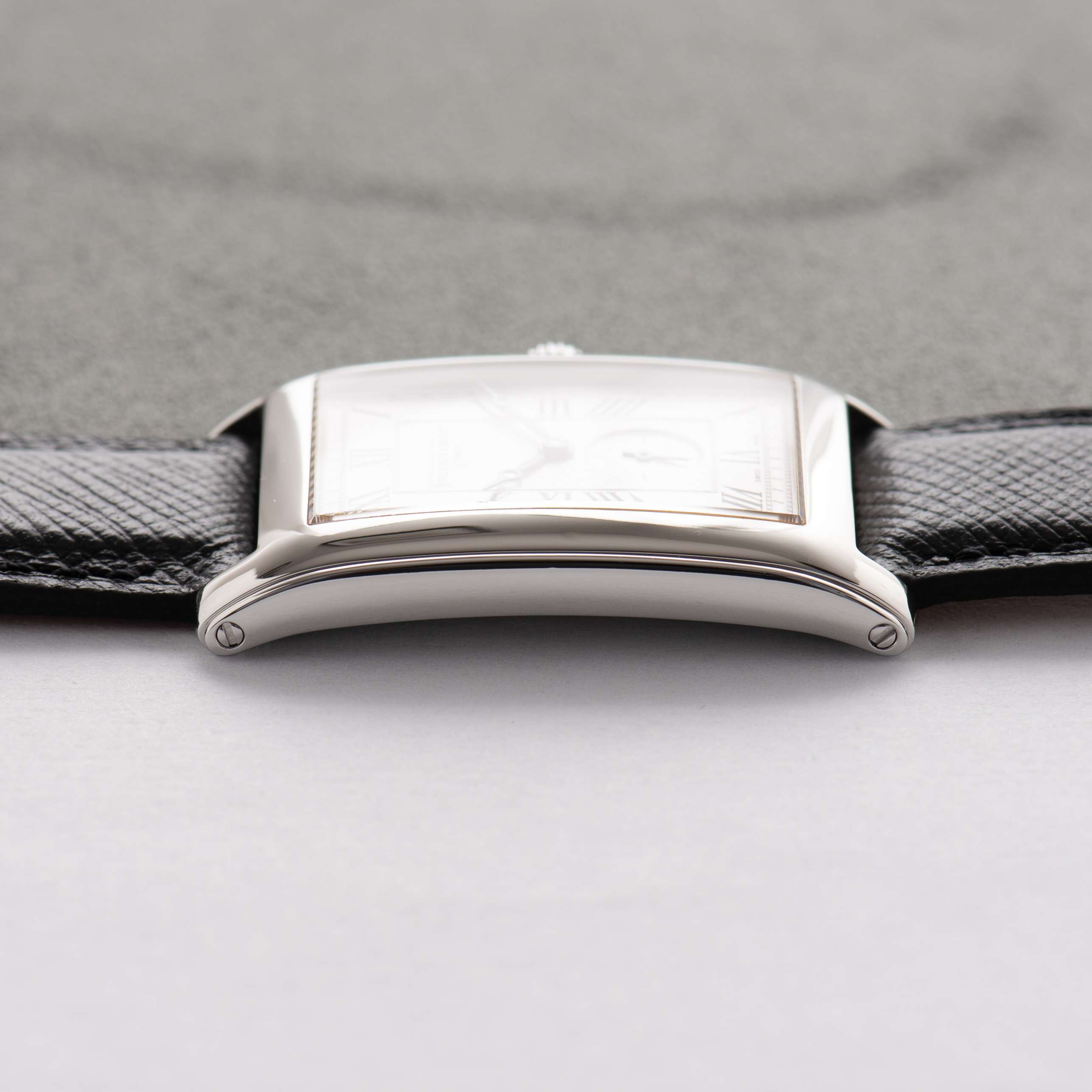 Vue de Frederique Constant Genève Réf FC235XC25/6
