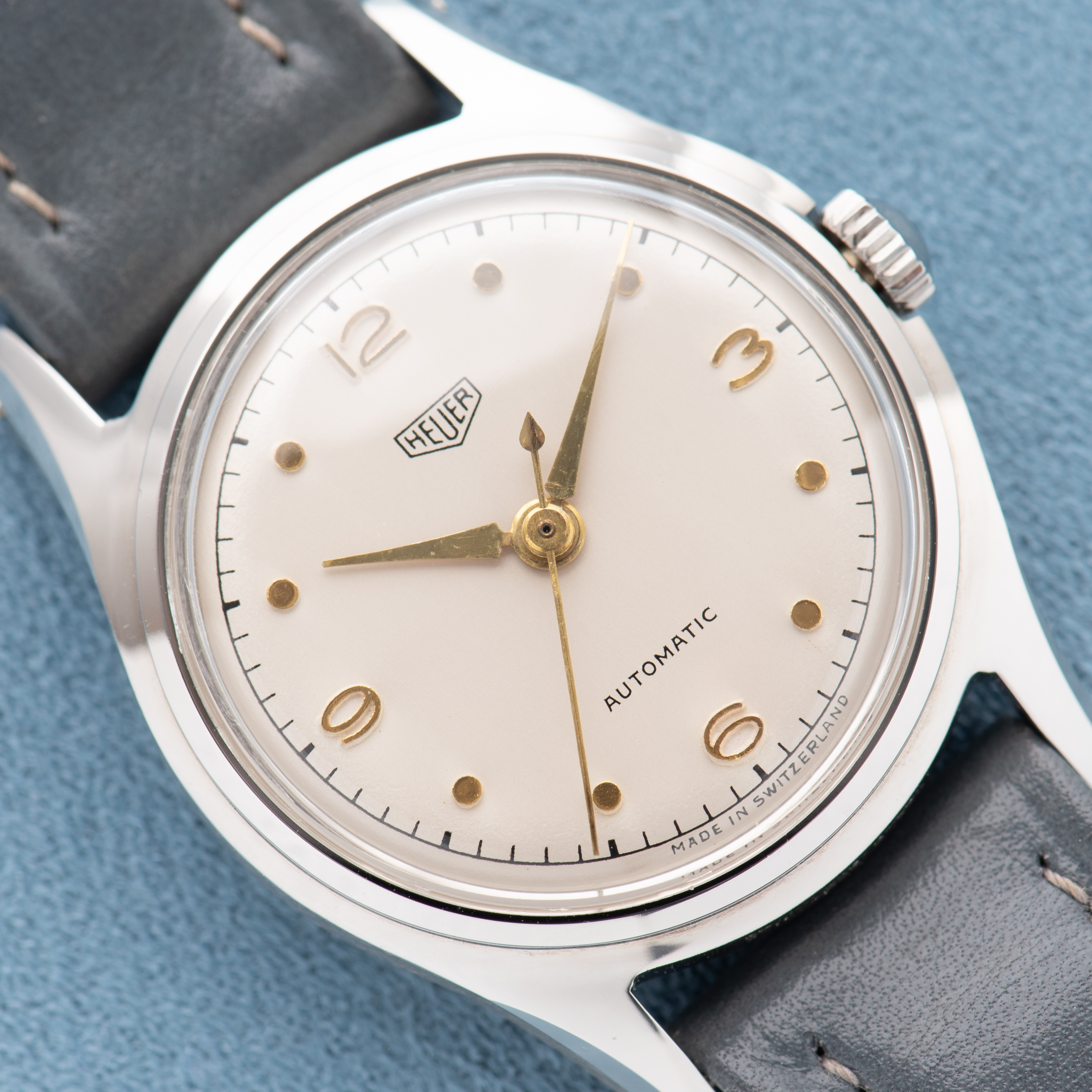 Vue de Heuer Automatic New Old Stock Crème Dial AS1230 from 1950