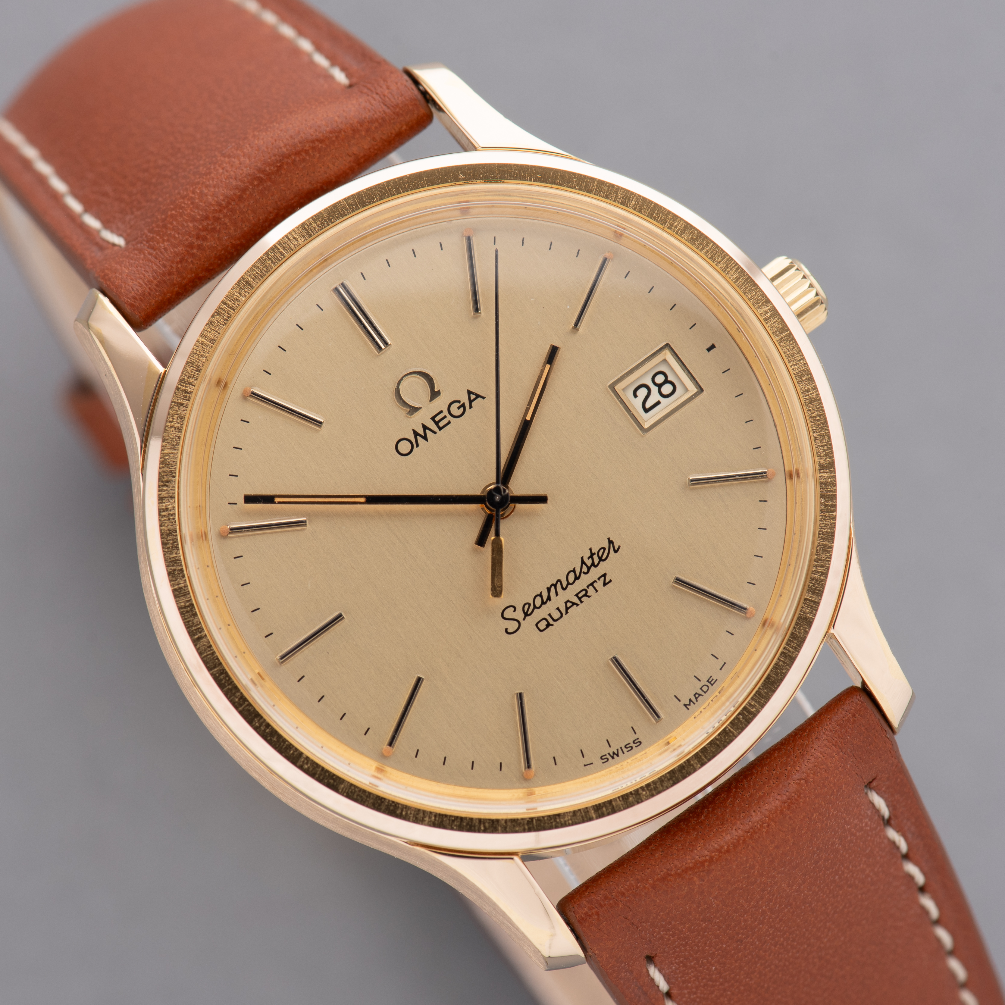 Vue de Omega Seamaster Quartz from 1977 cal 1342 Réf 196.0106
