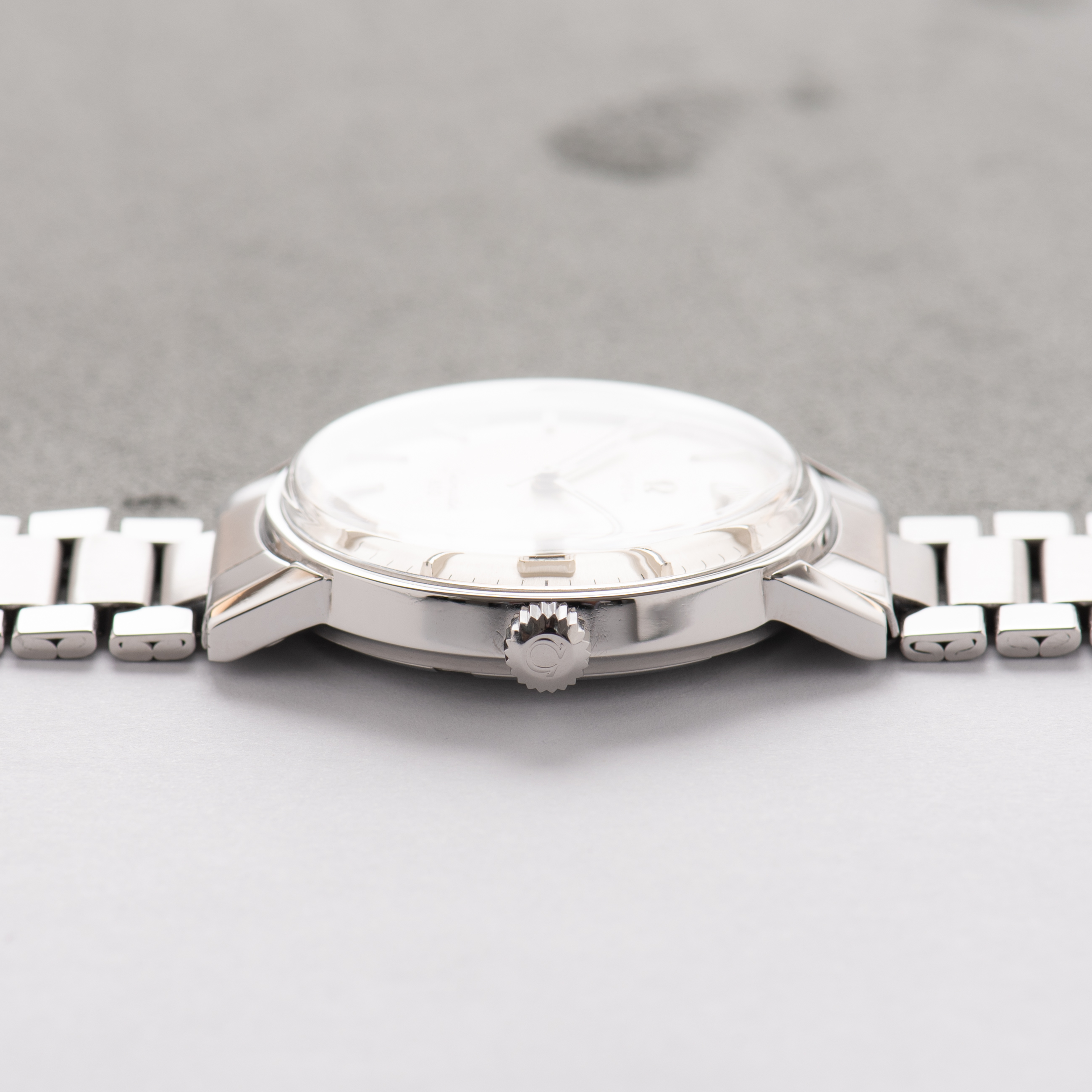 View of Omega Seamaster 600 Date Steel Full Original Date Ref 136.011 from 1966