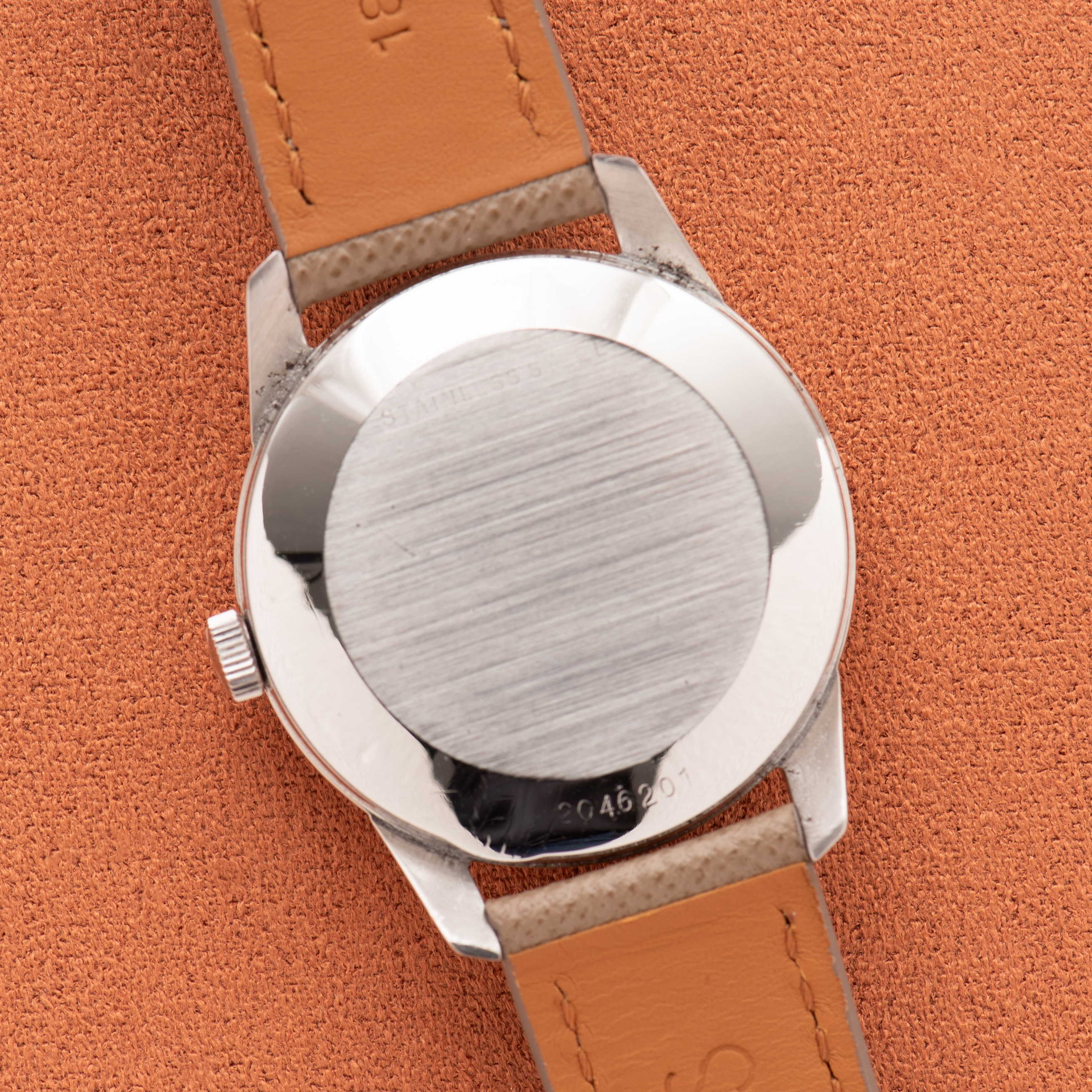 View of IWC International Watch Co Schaffhausen Automatic Silver Dial cal 8541B réf R810
