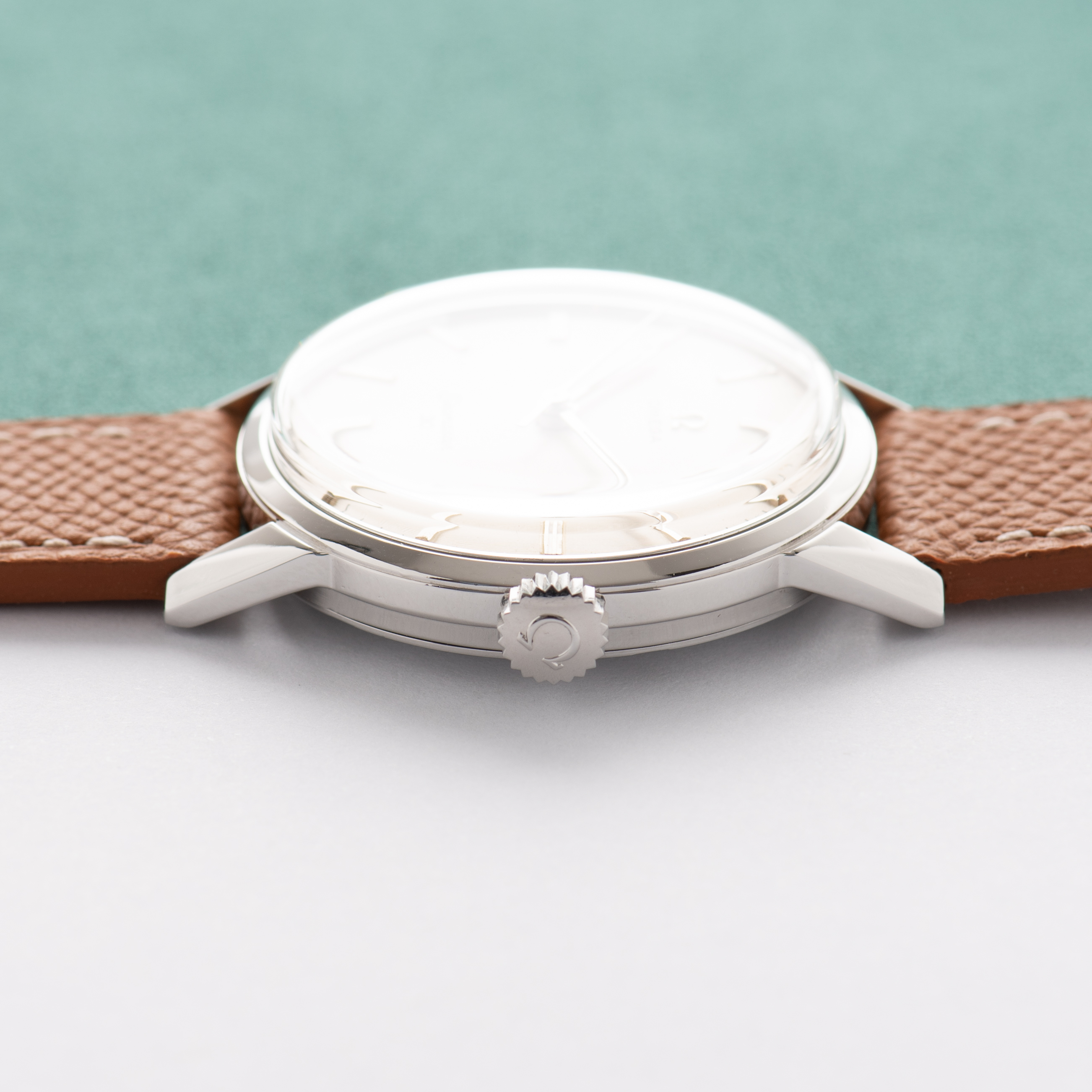 View of Omega Seamaster 30 "Linen Dial" from 1963 Ref 135.003