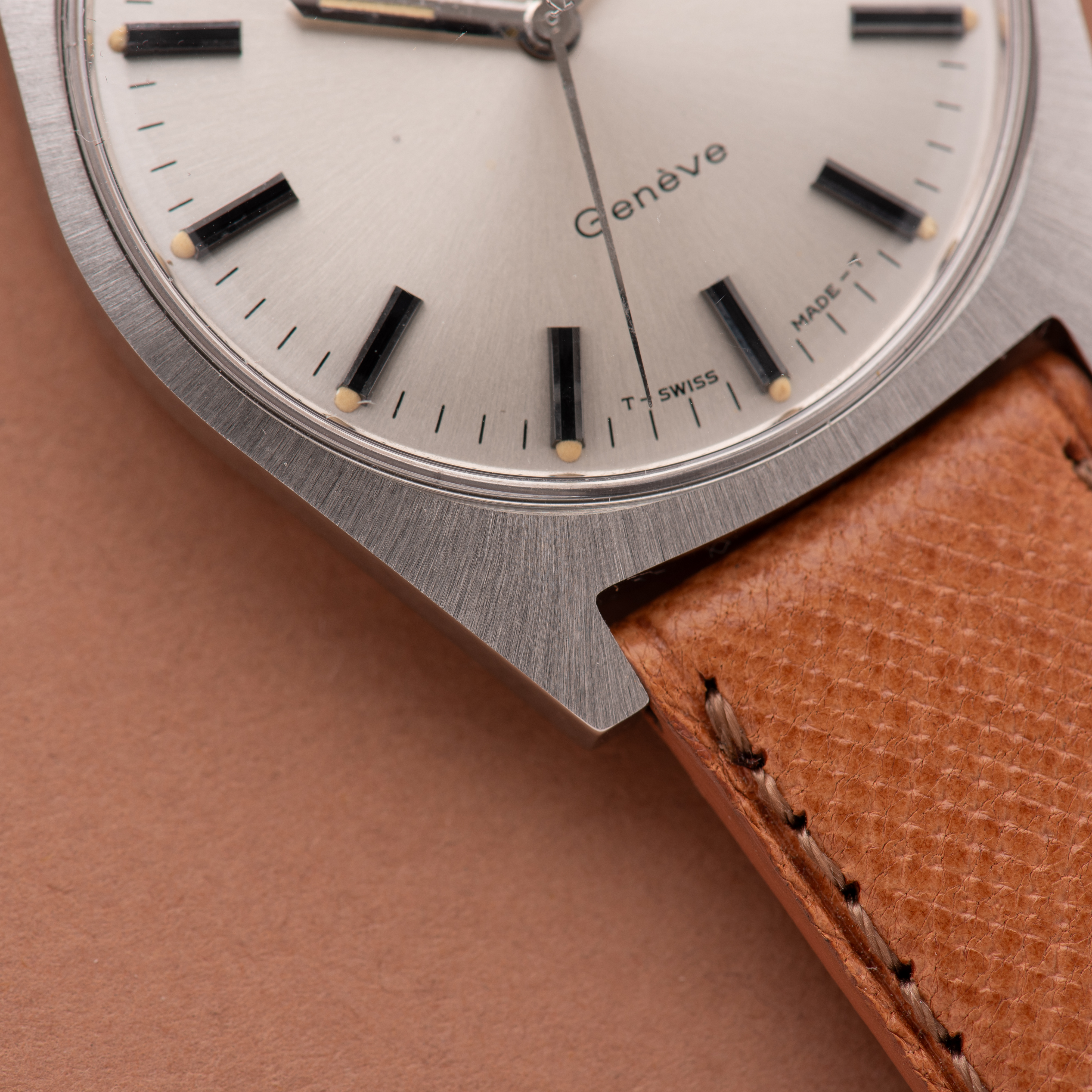 View of Omega Genève mécanique réf 135.041 cal 601 from 1970