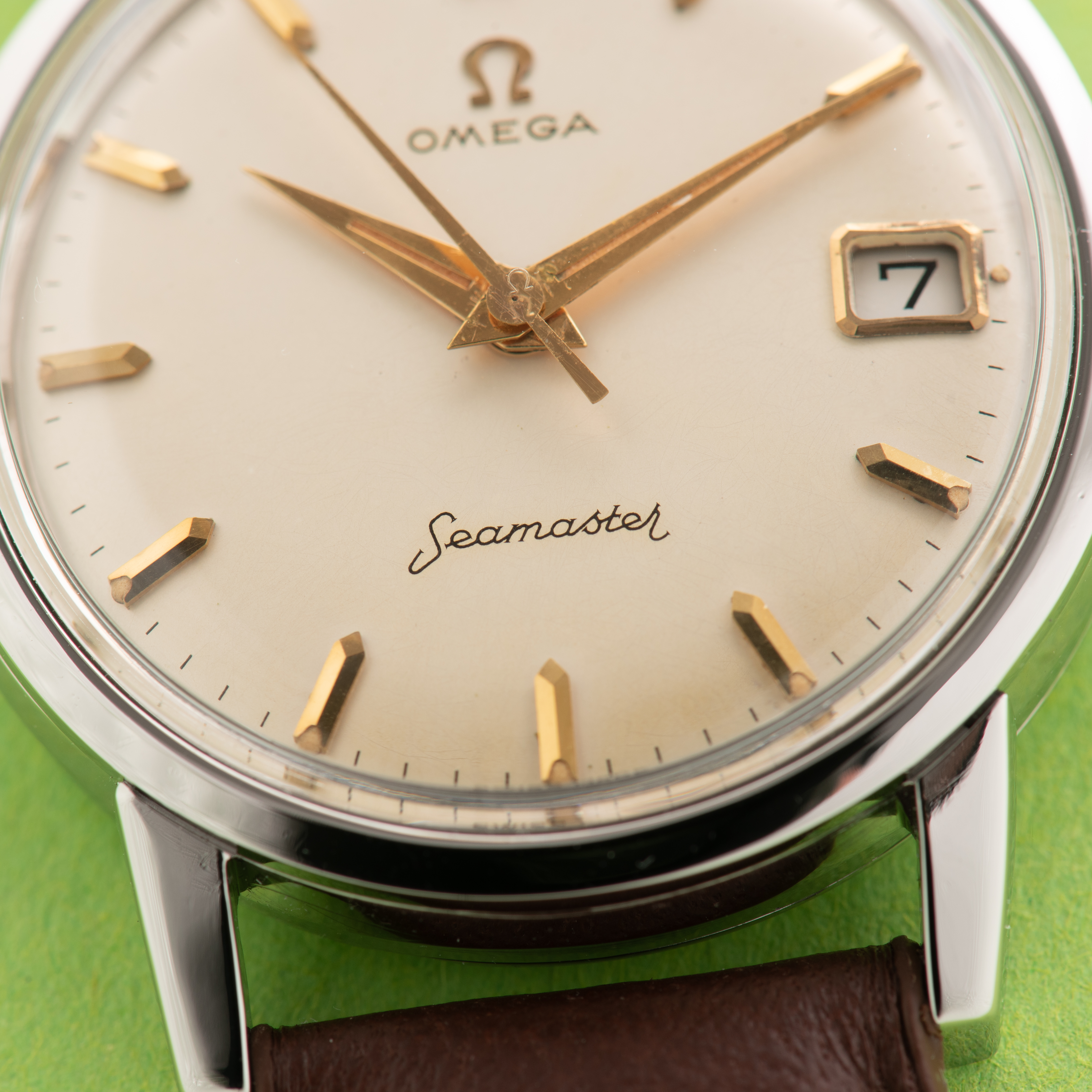 Vue de Omega Seamaster Steel réf 14384-1 SC from 1962