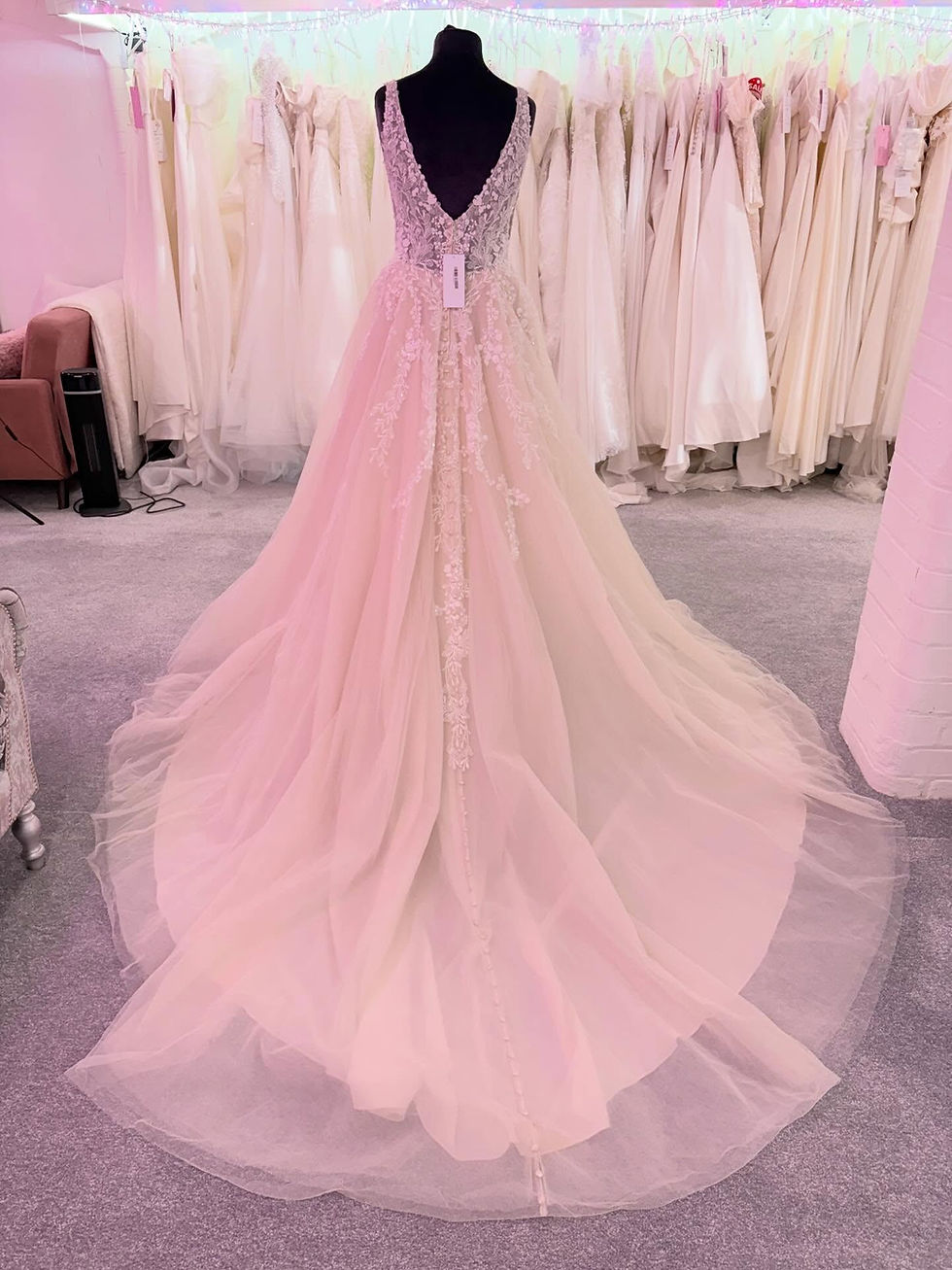Thumbnail: Pre-Loved Bridal Allure Wedding Dress