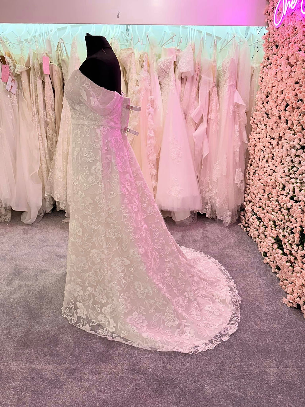 Thumbnail: Pre-Loved Bridal Millie Grace  Wedding Dress
