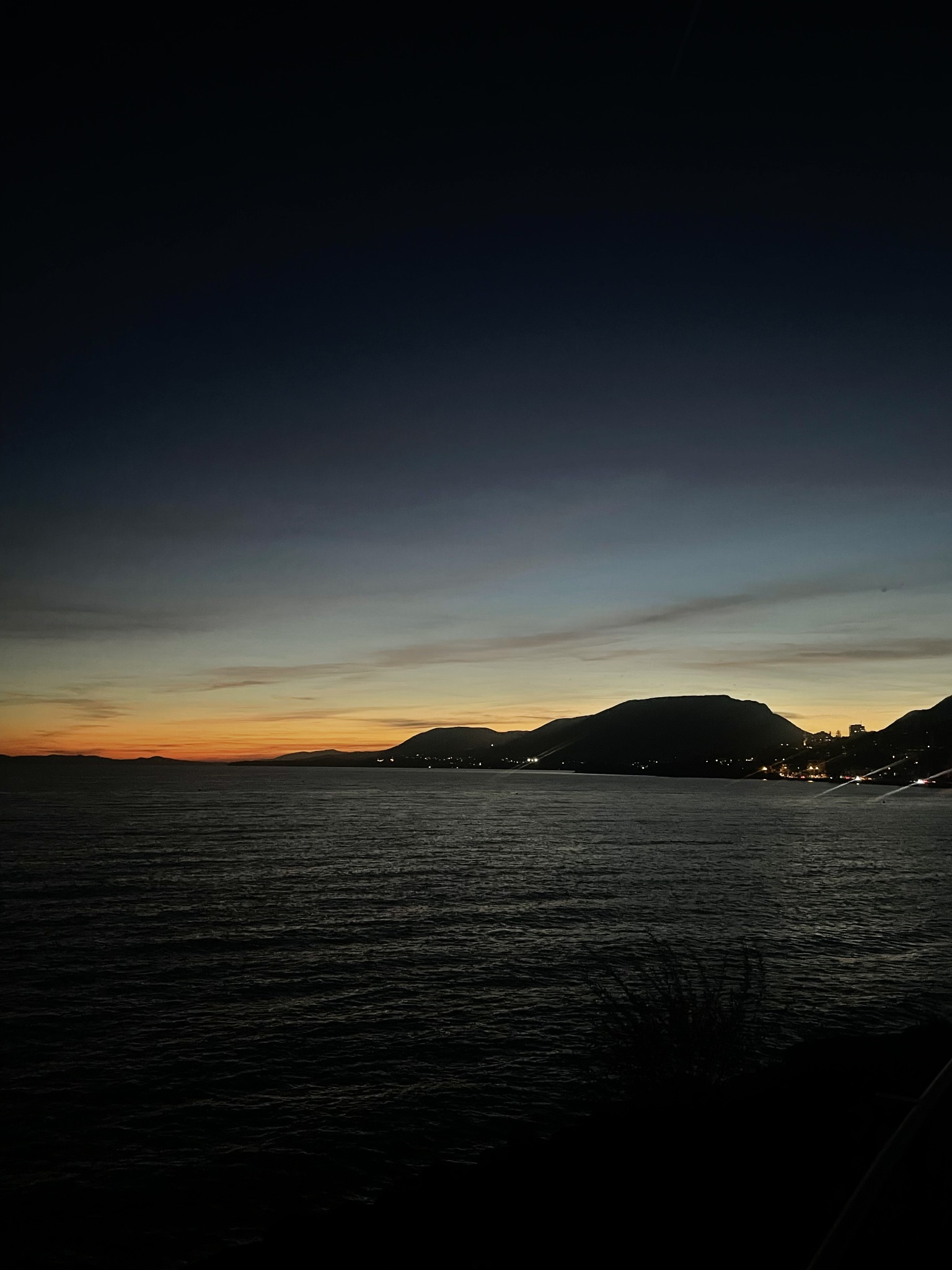 Dernières lueurs sur la mer