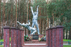 Памятник жертвам фашизма д.Прудок