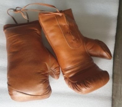 vintage boxing gloves