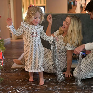 Dallas Christmas Family Films for Families Who Want More Than Photos