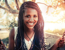 girl-1245835_1920.jpg