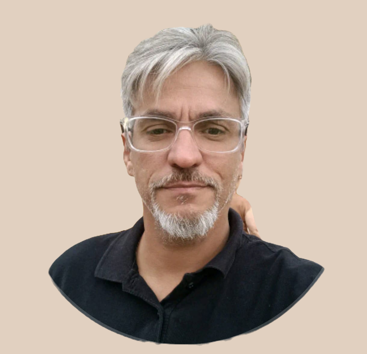 WhatsApp Image 2025-09-15 at 00.01_edited.jpg