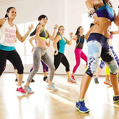 Aerobica musica balli latini dimagrire divertimento corsi fitness palestra Up Town Fidenza