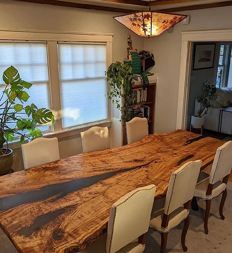 Custom fabrication table