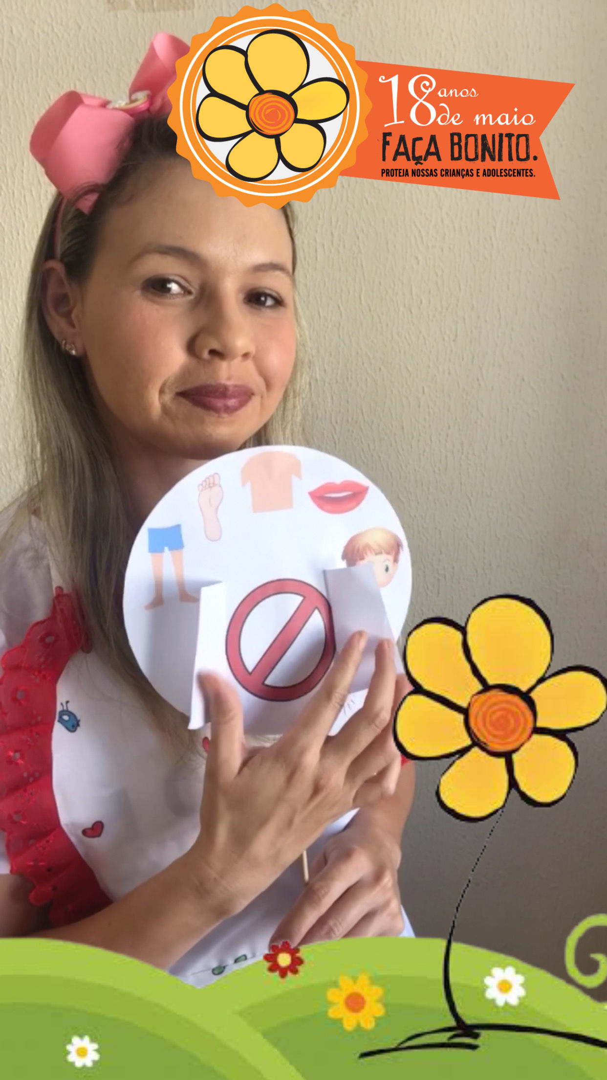 18 de Maio - Placa e dedoches