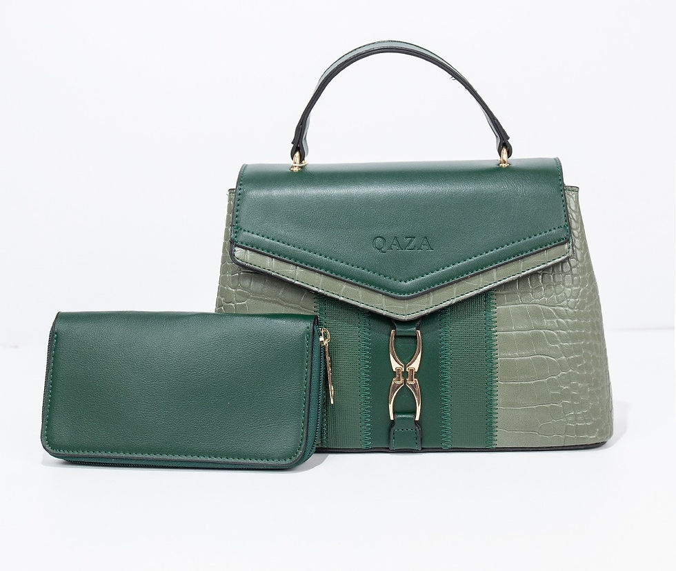 Miniature : Sac à main femme vert, avec sacoche assortie, sur fond blanc. Logodouman