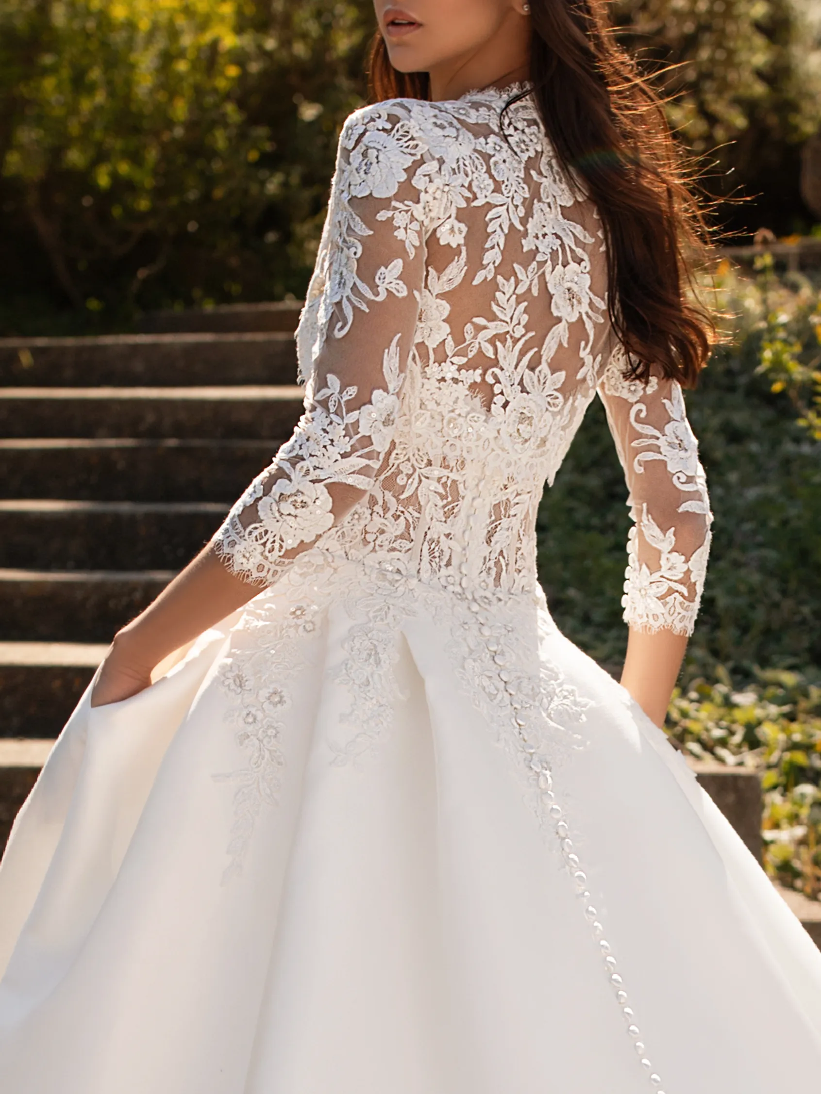 Thumbnail: Pronovias - Phoenicia