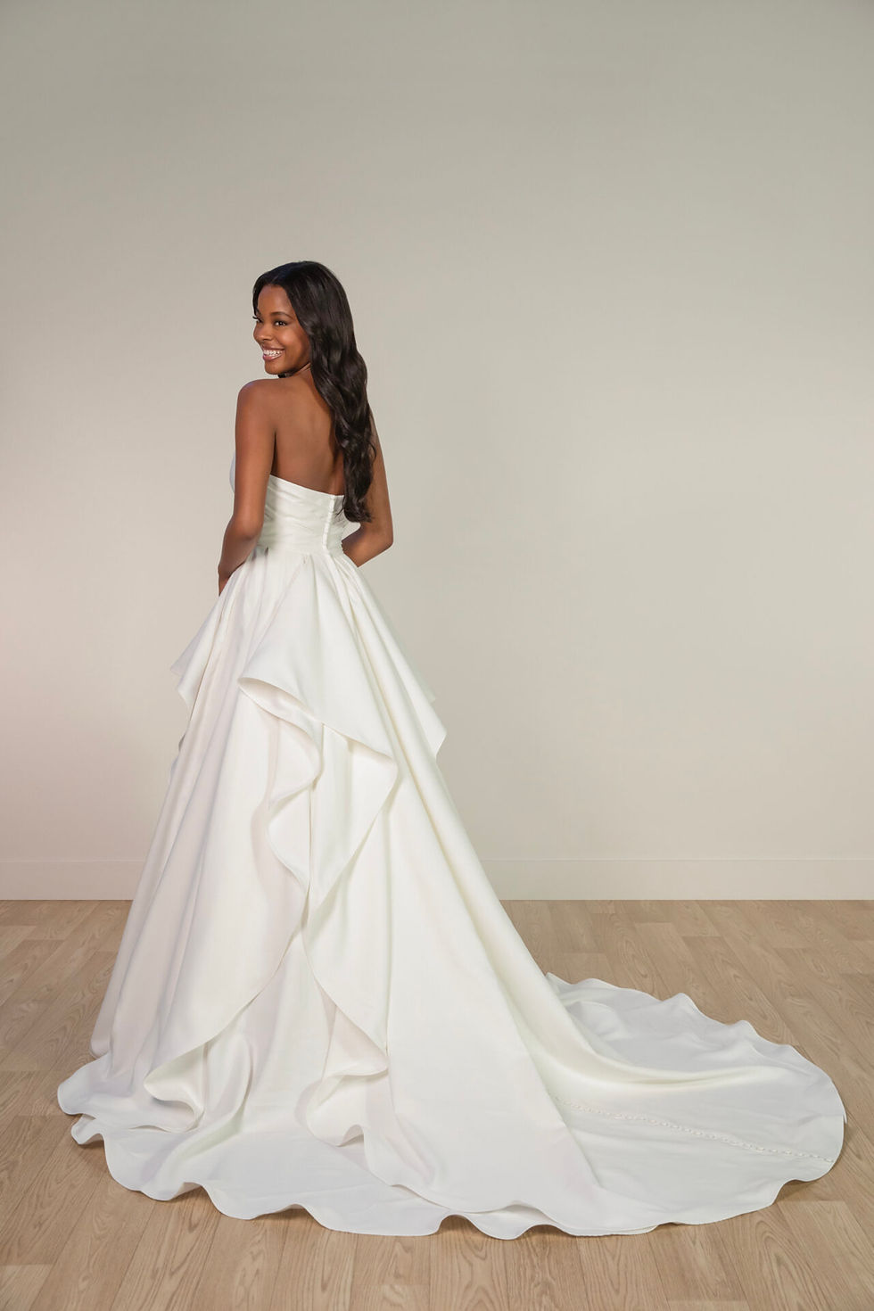 Thumbnail: Stella York - SY8212 ($2100-$2300)