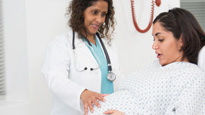 Midwife Vs. Doula: What is the Difference?