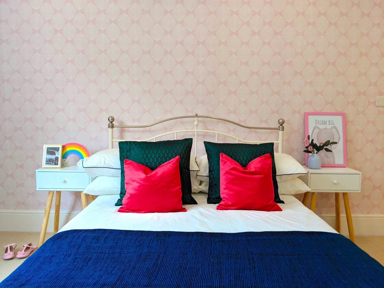 South Kensington, Girl's Bedroom