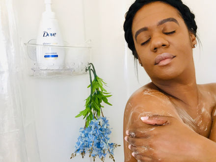 Beauty Buzz: Dove Shower Foam Deep Moisture Foaming Body Wash