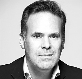 Marc Schmidt Immobilienmakler Robby Curtis Hamburg
