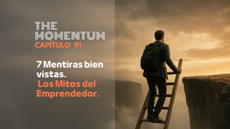 Hombre con traje sube una escalera blanca en medio de un paisaje nebuloso. Cada peldaño de la escalera tiene escrito un mito del emprendimiento 