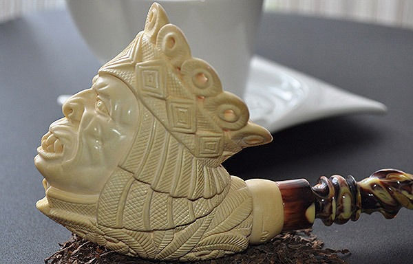 Thumbnail: orc meerschaum pipe