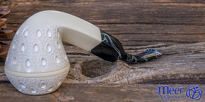 Lattice Bulldog Classic  Block Meerschaum Pipe by Tekin