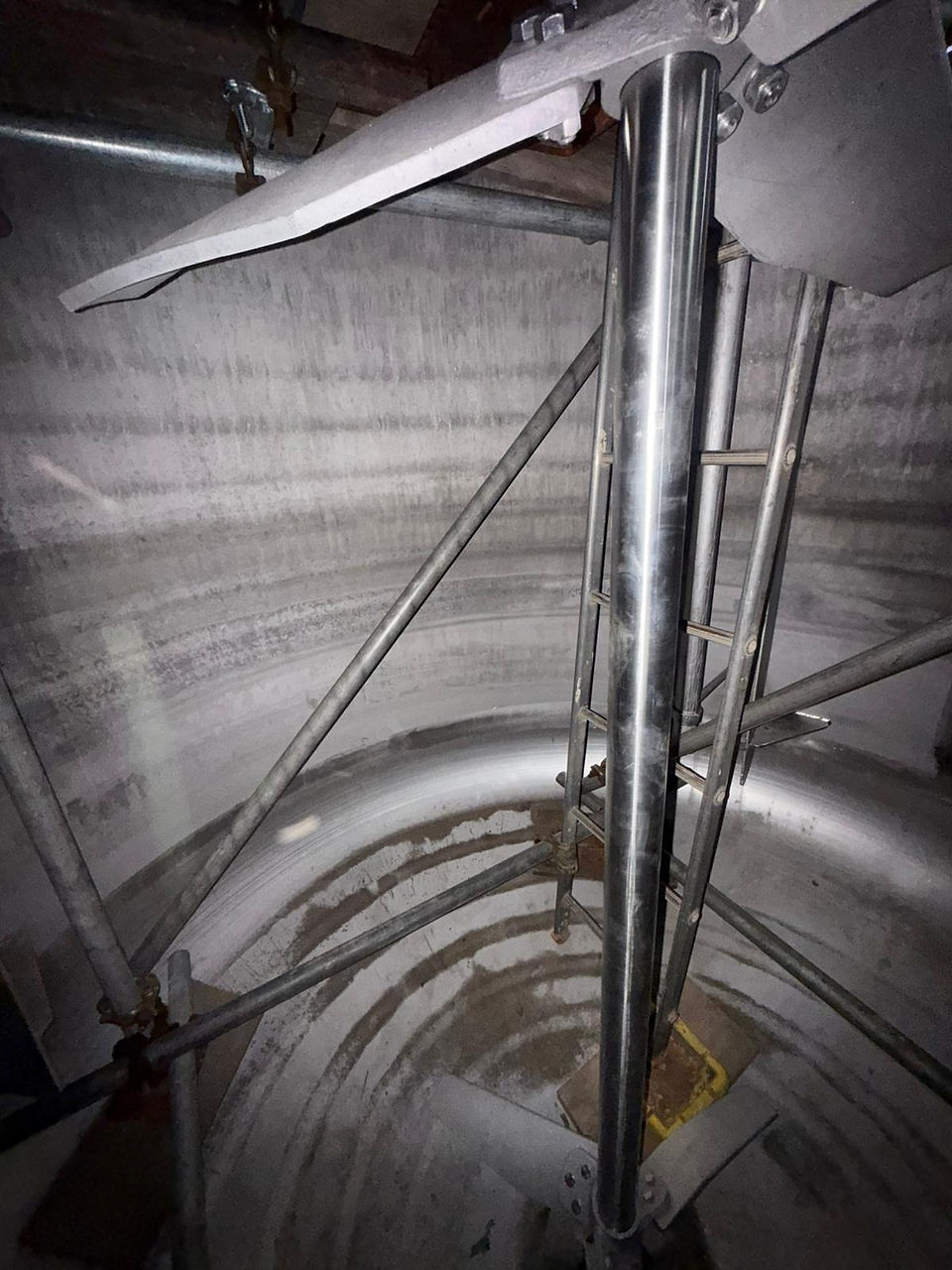 Confined space scaffold installed inside process tank at chemical site in Manchester