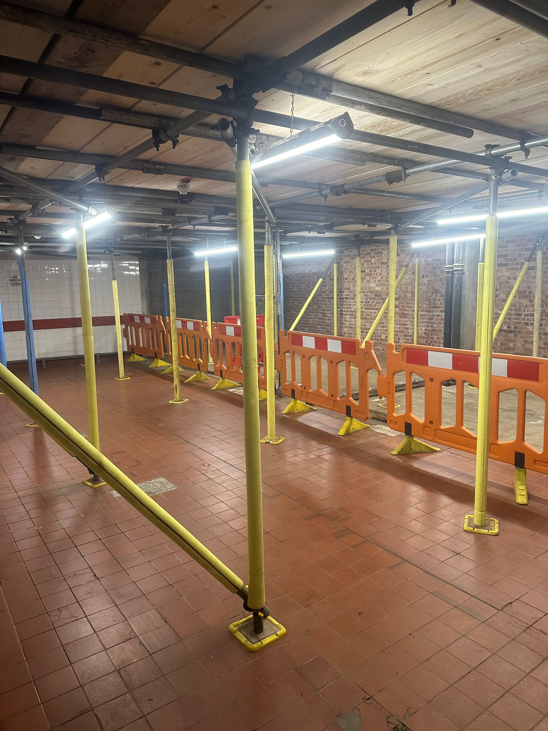 internal crash deck inside a supermarket for RAAC roof removal
