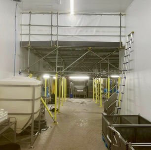 Hygienic Scaffold for Ceiling Replacement Over Active Production 