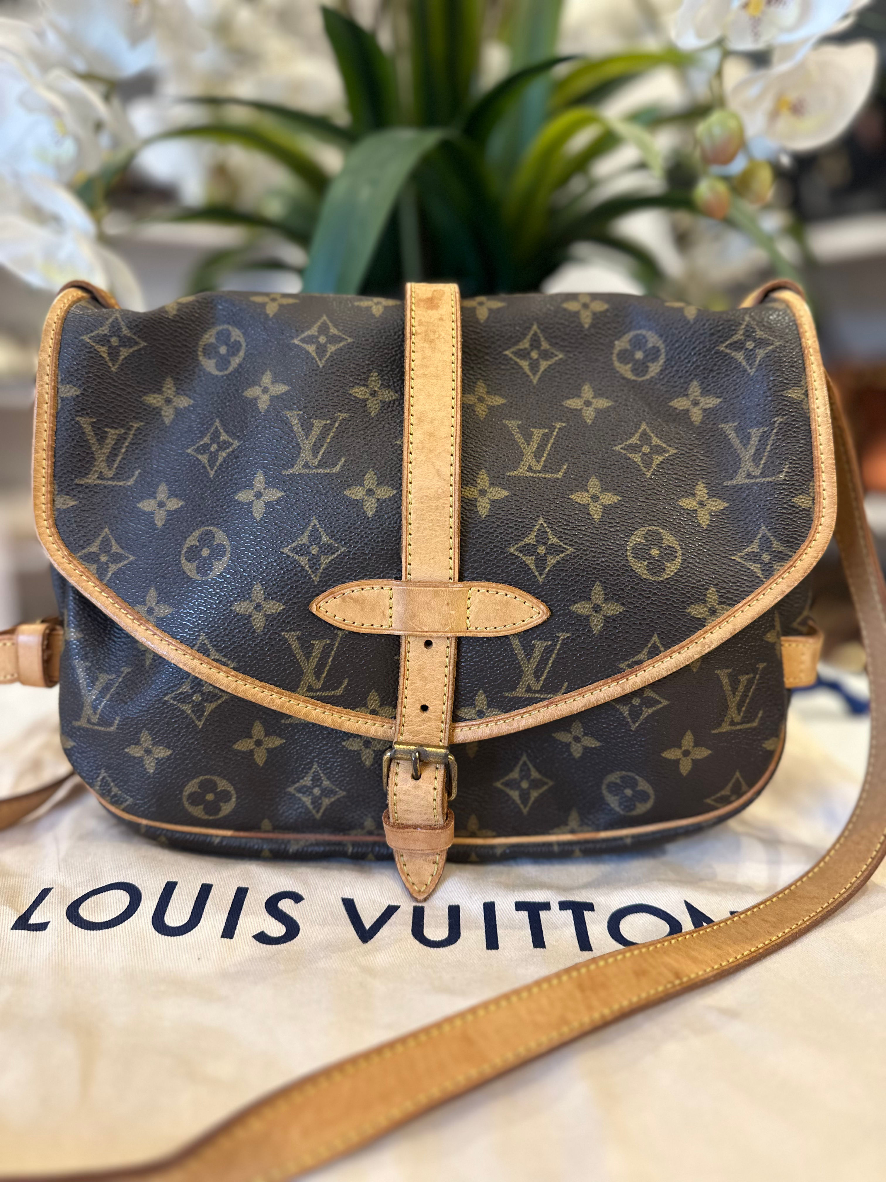 Bolsa Louis Vuitton Saumur 