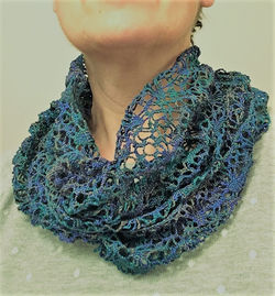 Snood Dentelle torchon - 11 €