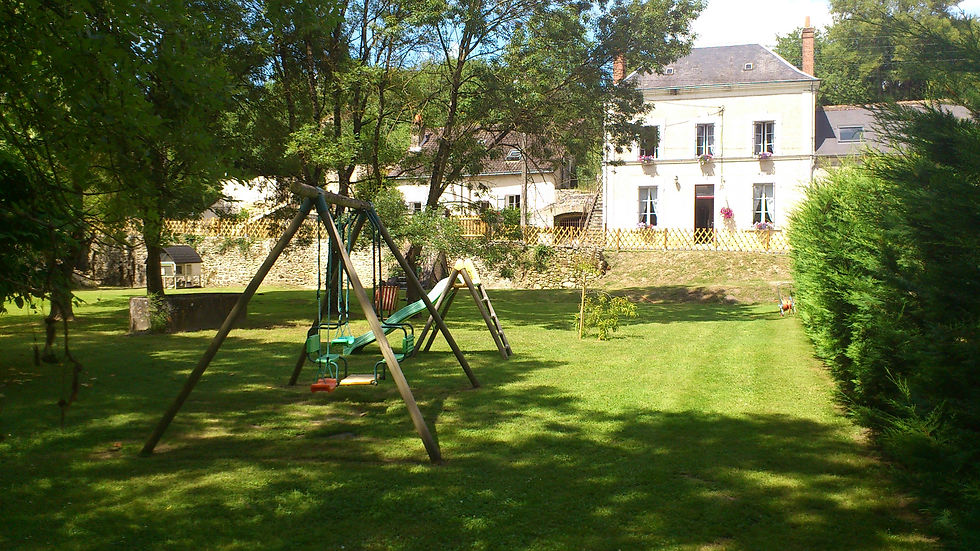 la-maison-des-renaudières-22-route-de-marnay-azay-le-rideau