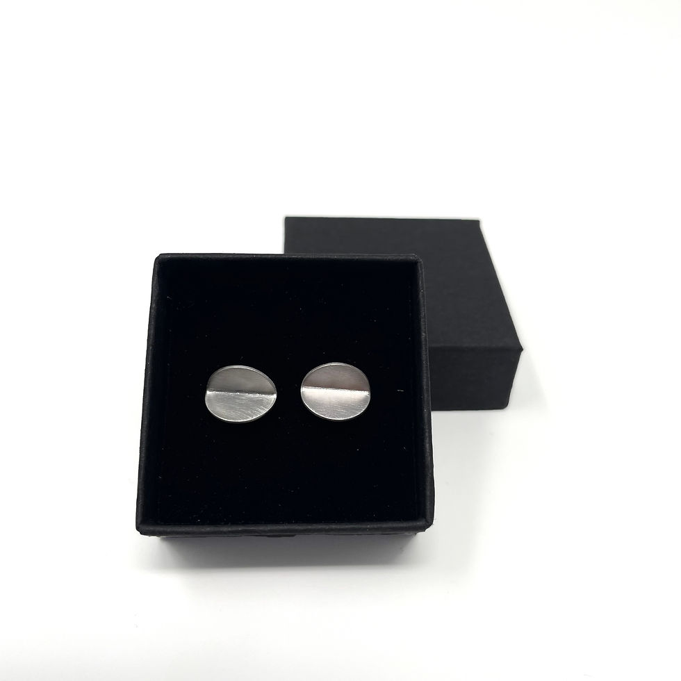 Thumbnail: Folded Circle Silver Studs