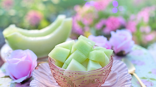 פֵּרוֹת קַיִץ - Summer fruit