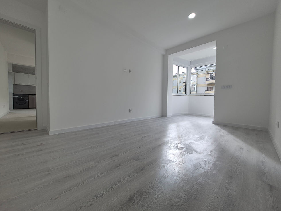 Miniatura: Apartamento T2 - Laranjeiro (Ref. 386)