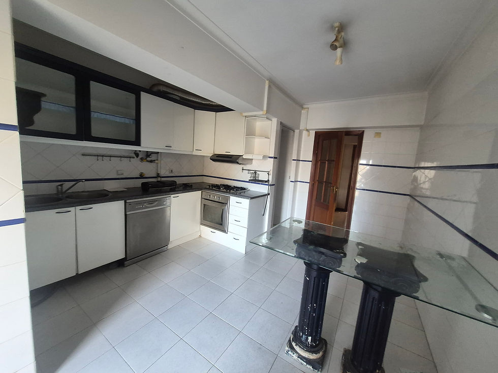 Miniatura: Apartamento T3 - Carregado (Ref. 412)