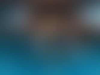 KVKK uyumlu etkinlik uygulaması ile güvenli veri yönetimi, dijital kayıt ve katılımcı deneyimini temsil eden modern etkinlik teknolojisi.