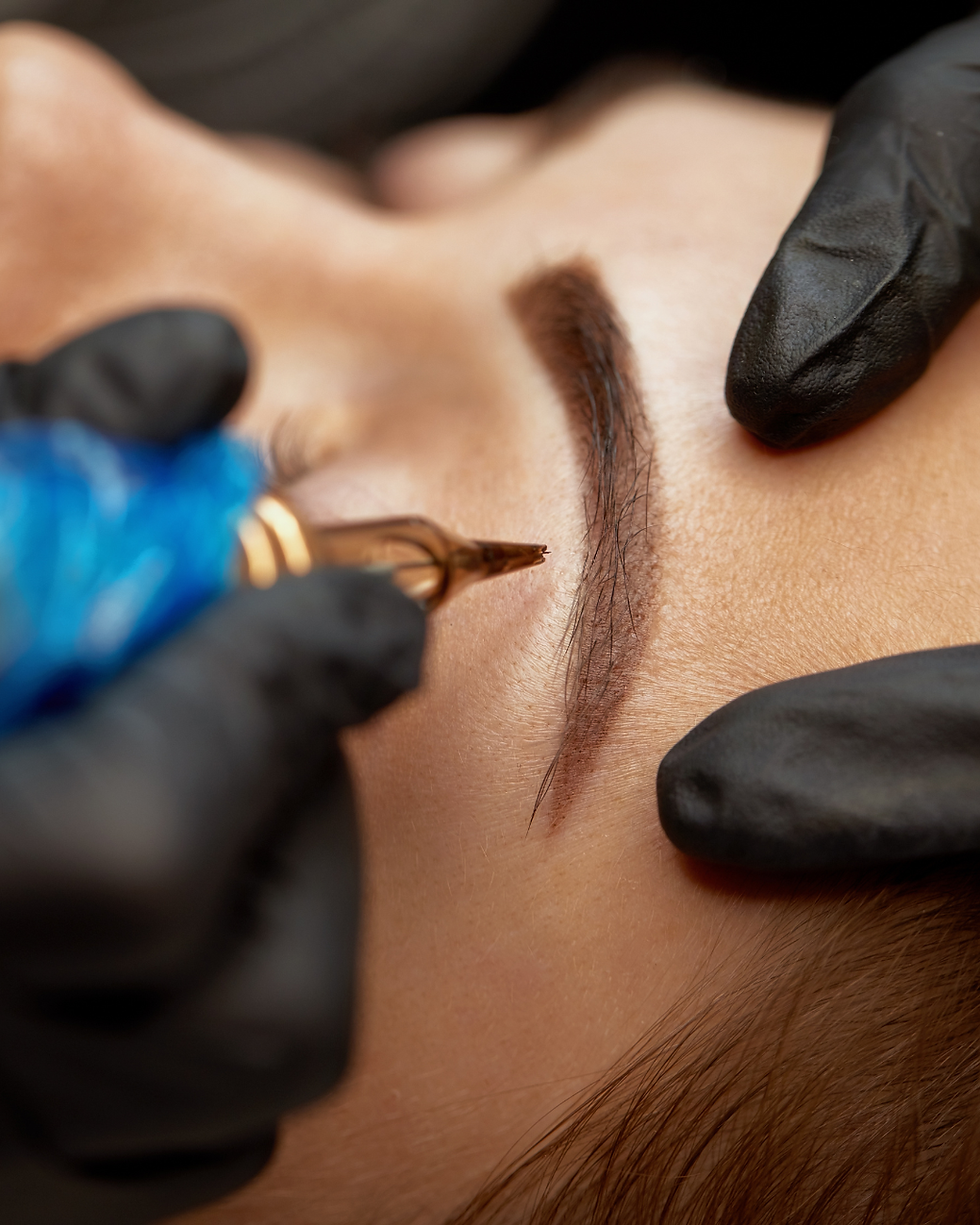 BrowLady-PermanentMakeupBrows.png