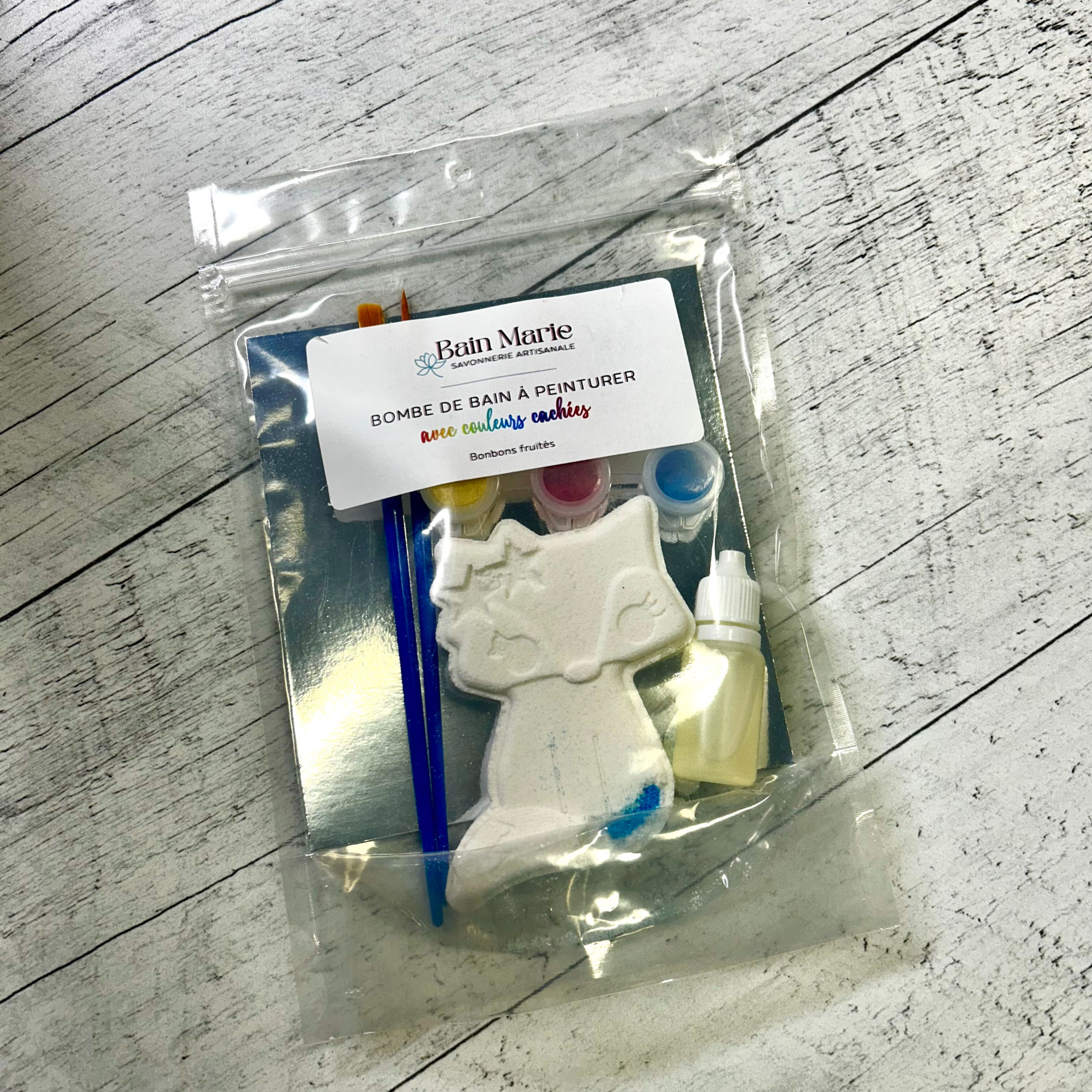Bombe de bain à peinturer