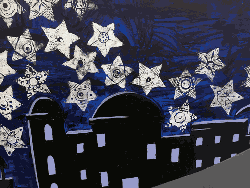 Putney High School / Series of Painted Backdrop Panels for the school hall