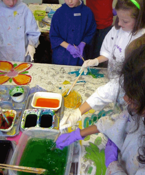 Chingford C of E Junior School / Collaborative Batik Project/ London Skyline