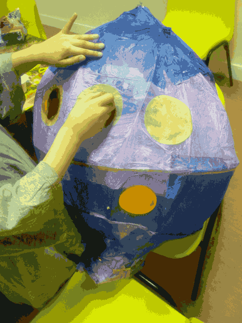 Fairlop Primary School Flying Machines a Withie Sculpture Project