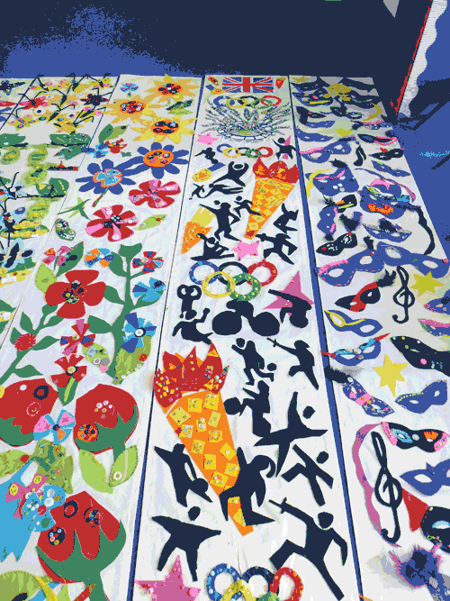 Roding Primary School / Whole School Sewing Project on School Values
