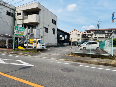 【近鉄名張駅 栄町　徒歩5分】月極駐車場空きあります。