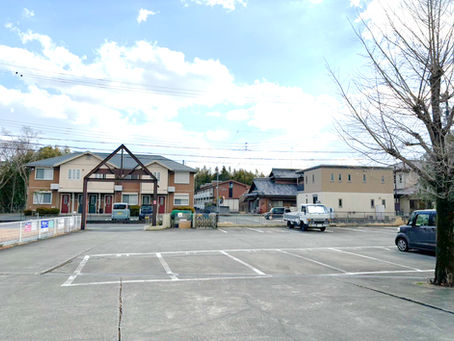 【津市戸木町の駐車場お探しですか? OAKHILLS月極駐車場】